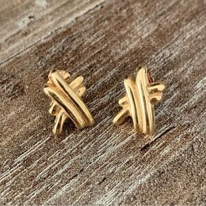 14k Yellow Gold Stud Earrings Sculptural Pierced Abstract Textured Earrings 1.4g